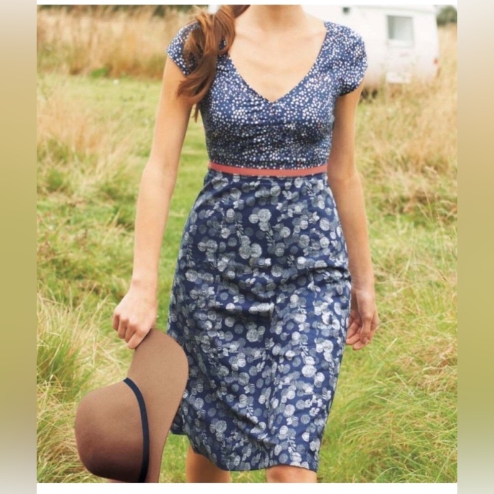 Boden Navy Floral Cap-Sleeve Sheath Dress with Pink Belt - Picture 2 of 9